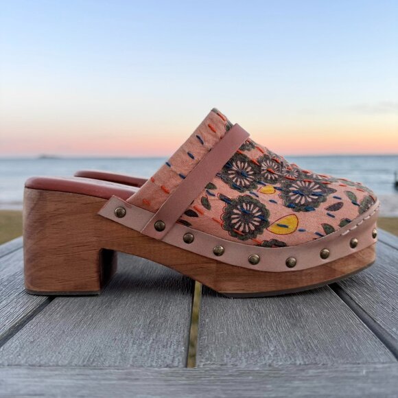 Free People Shoes - Free People Calabasas Kantha Platform Clogs Embroidered Stud Brown 8